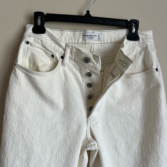 A&F • The 90s Baggy Jean Low Rise cream off white denim wide leg button fly 27/4 - Picture 8 of 8